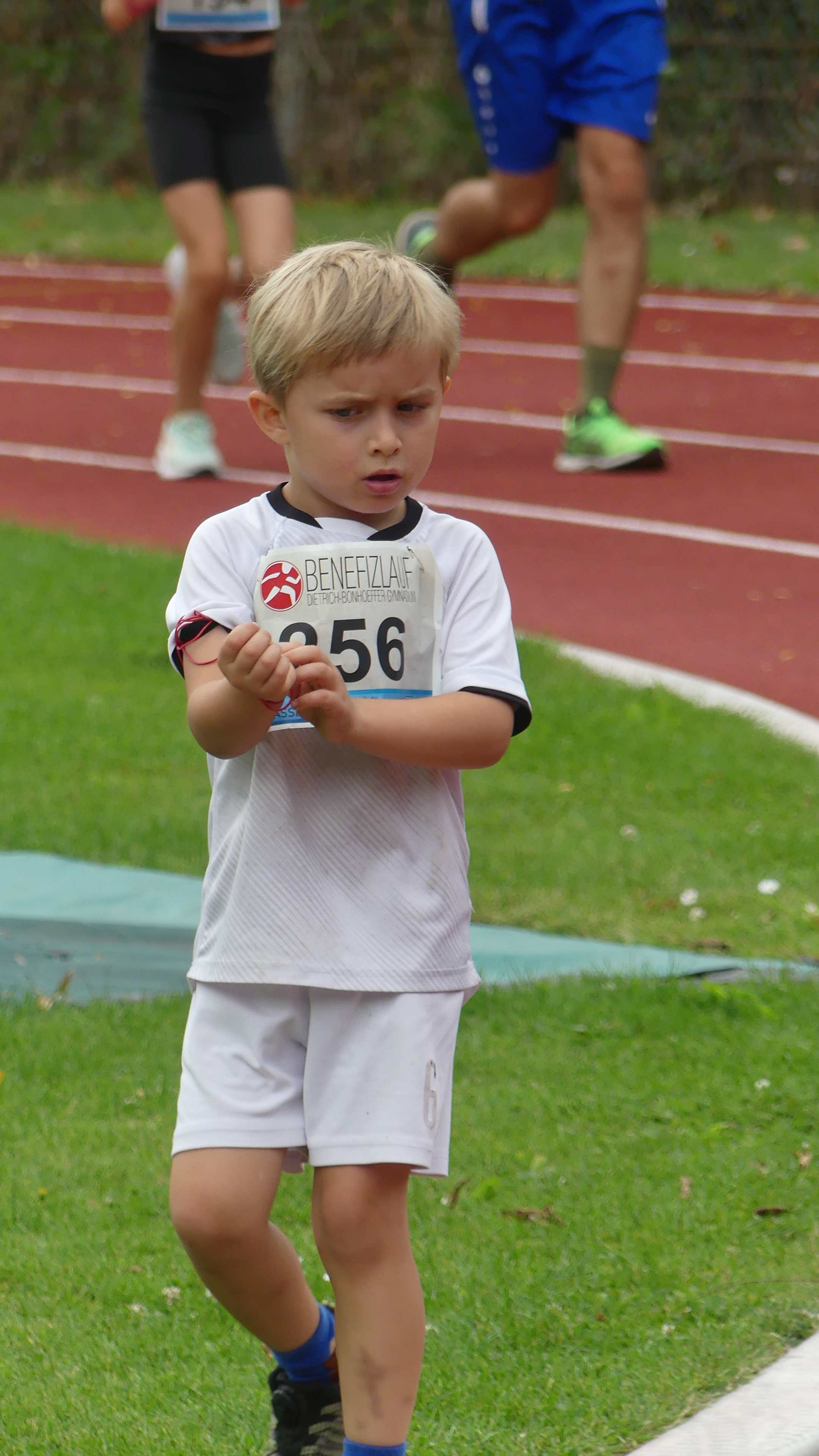 Bild vom 15. Benefizlauf im Jahr 2025. Dies ist das 374. Bild.